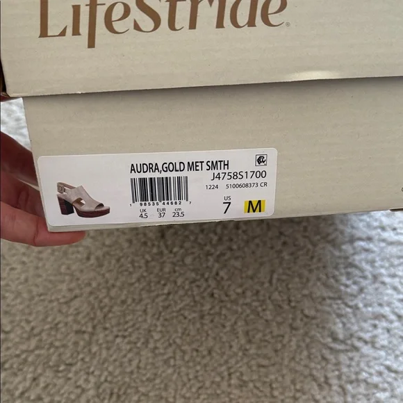 Life Stride Women's Metallic Gold Block Heels - Picture 2 of 6